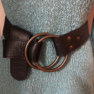 Eileen Fisher Black Ring Belt, Size M Leather